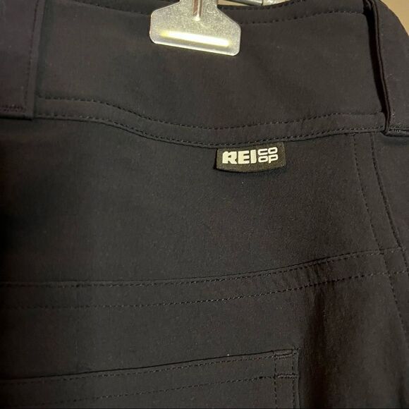REI CO-OP black outdoor pants adjustable waist and inseam - Picture 7 of 10
